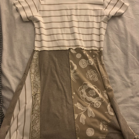 Dress - Picture 2 of 4